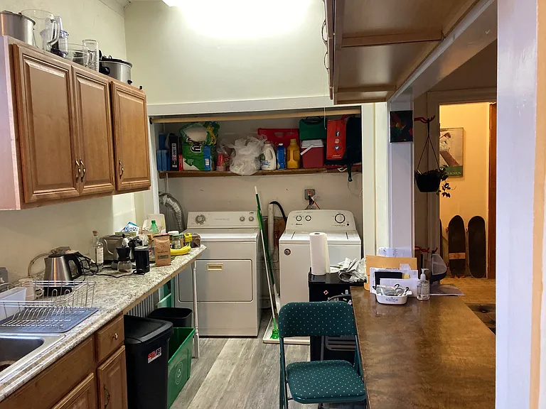 33 Market St #2 — Photo 8