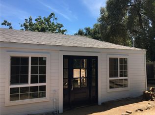 715 Hillcrest Ln, Fallbrook, CA 92028