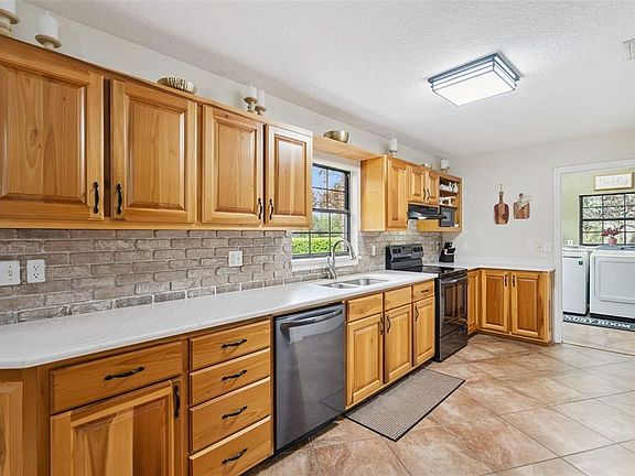 3rd image of 3466 Cross Branch Rd