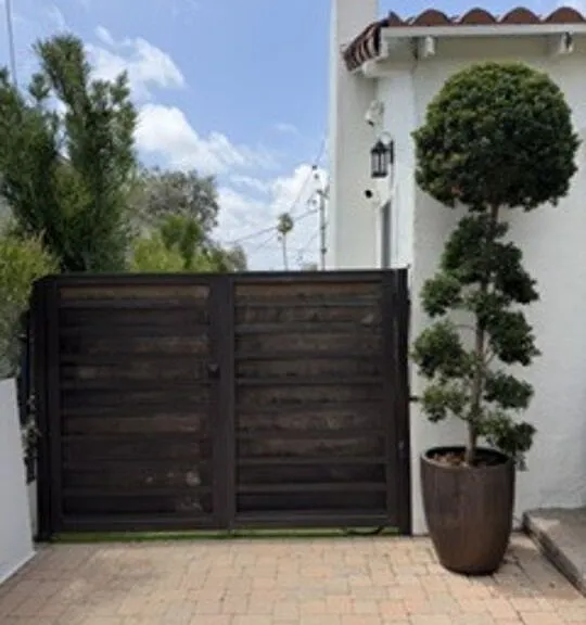 10509 Tennessee Ave #ADU — Photo 2