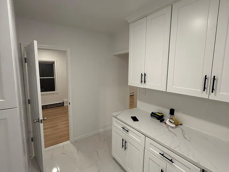 23 Mansion Ave #2 — Photo 4