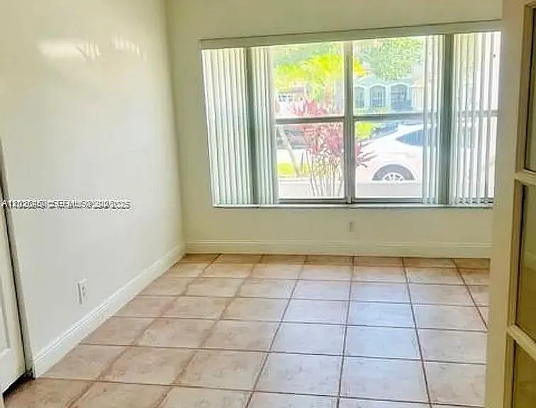16373 NW 16th St — Photo 17