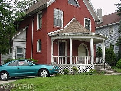 1st image of 11 Cliff St