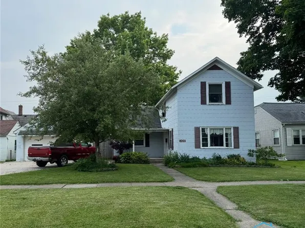 305 W 1st St, Woodville, OH 43469
