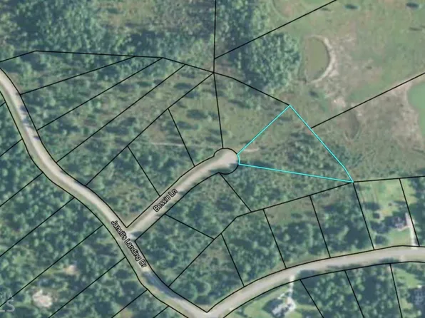 48 Bessie Ln, Folkston, GA 31537