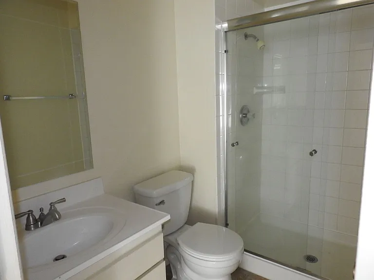 4944 Narragansett Ave — Photo 35