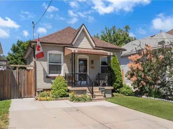 111 London St N, Hamilton, ON L8H 4B4