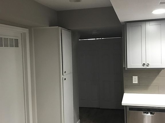 3rd image of 1325 10th Ave #2