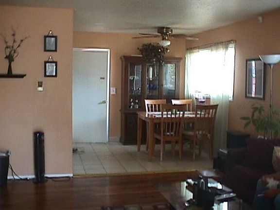 HARDWOOD FLOORS!