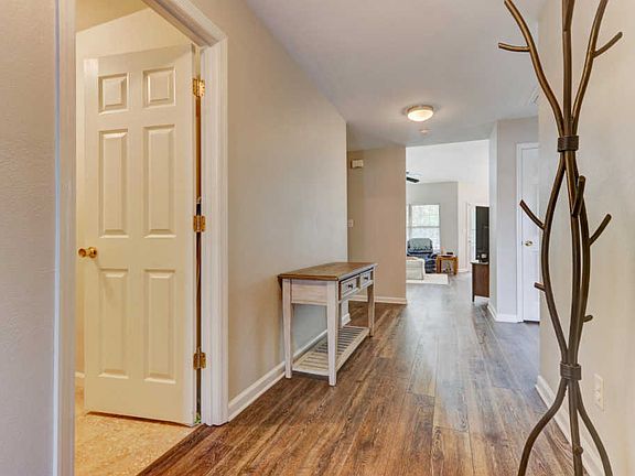 5th image of 8624 Flagstone Way