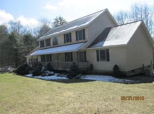 2757 E Arthur Rd, Rothbury, MI 49452