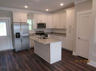 68 S Sand Palm Rd, Freeport, FL 32439