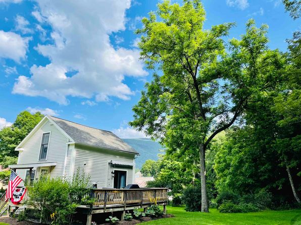 36 South Main Street, Danby, VT 05739