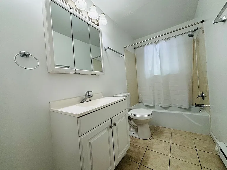 109-110 Northview Dr — Photo 5