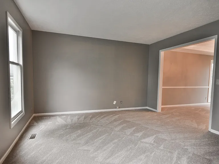 16112 Decatur St — Photo 10