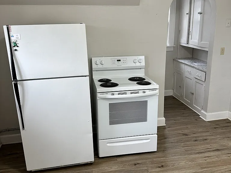 3711 Wright Ave #2 — Photo 3
