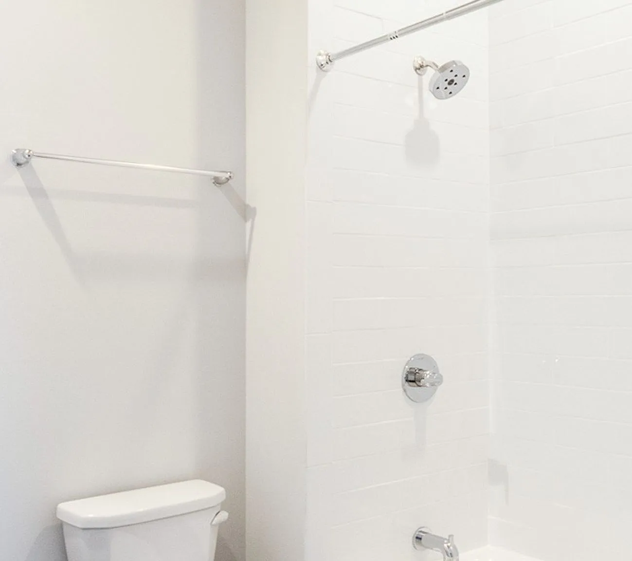 2007 Hope st apartments — Photo 3