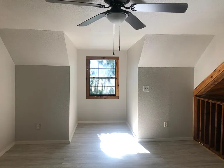 1229 Garza Ln — Photo 27