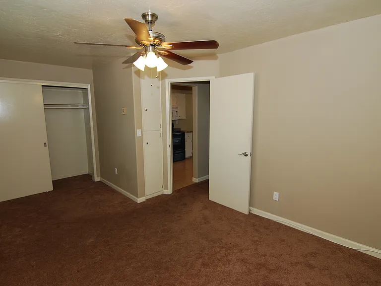 216 Del Mar Ave — Photo 7