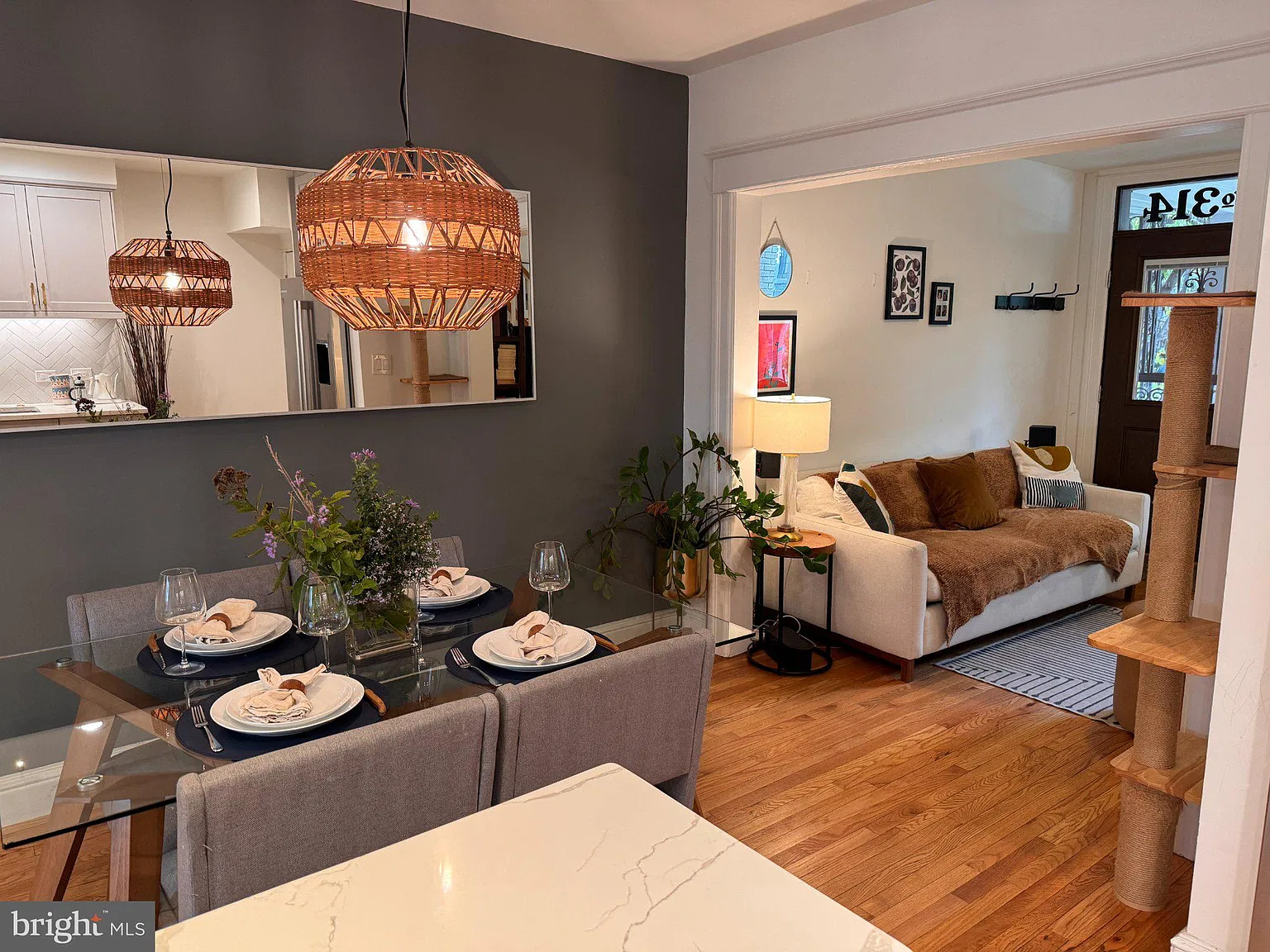 2 bed, 2.0 bath, 1321 sqft, $3,450 — Photo 3
