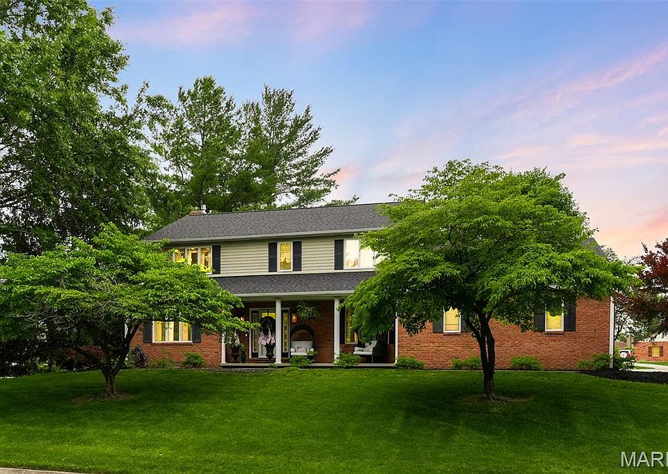 1st image of 240 Sundew Dr