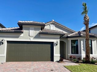8271 Vaulting Dr, Lake Worth, FL 33467