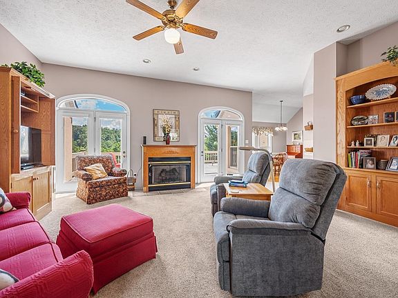 5th image of 1075 Stonewood Ct