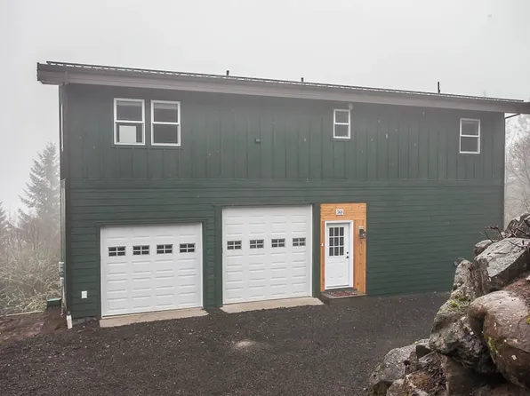 360 NW Cherry St, White Salmon, WA 98672