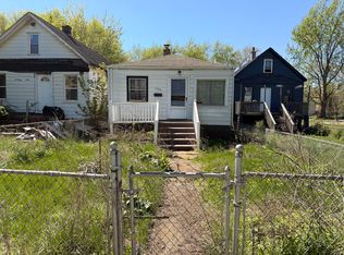 1724 Fillmore St, Gary, IN 46407