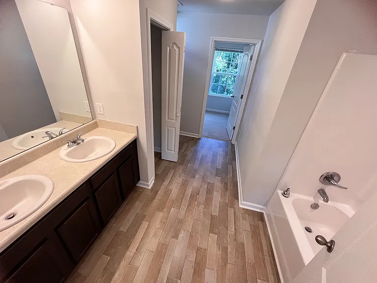 4024 Gibb Ct — Photo 27