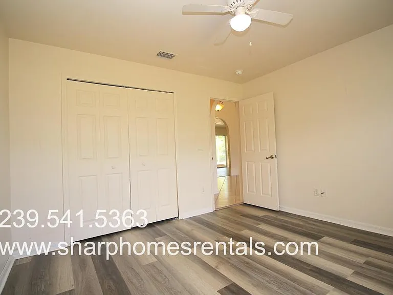 1816 SW 38th Ter — Photo 17