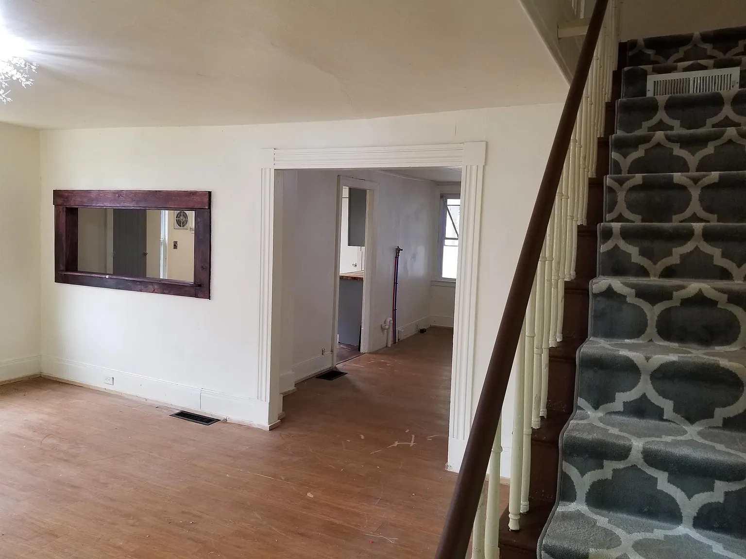 218 East Jackson Street - 218 East Jackson St — Photo 3