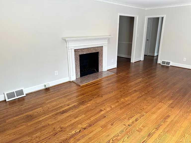 2518 Westfield Rd — Photo 3