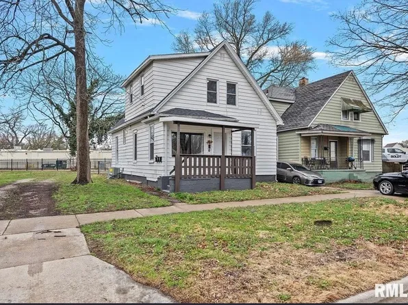 1127 N 6th St #2, Springfield, IL 62702