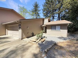 1546 Seacrest Ln, Brookings, OR 97415