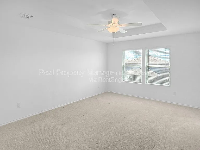846 Breakwater Dr — Photo 11