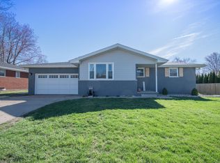 1424 S 1st Ave, Morton, IL
