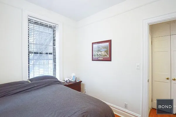 Rented by Bond New York | media 8