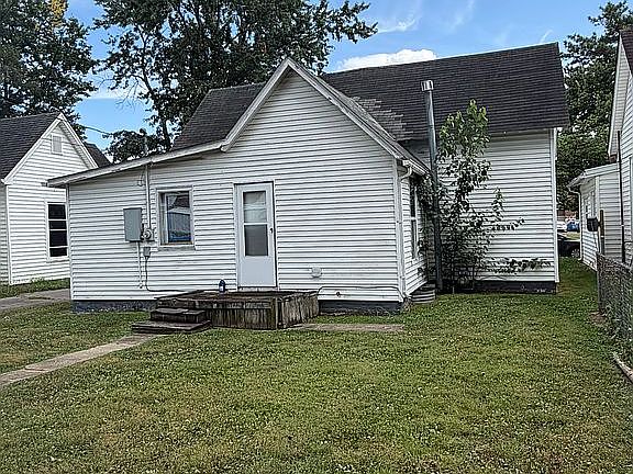 5th image of 1110 18th St
