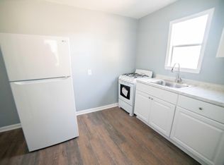 1212 Forbes Ave #B, Charleston, SC 29407