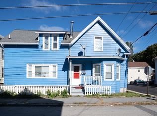 25 Park St, Webster, MA 01570
