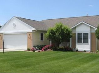944 Peaceful Dr SE, Byron Center, MI 49315
