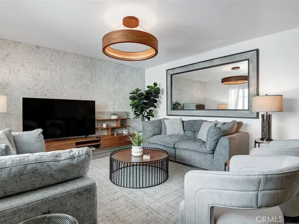 1950 S Palm Canyon Dr Unit 110, Palm Springs, CA 92264