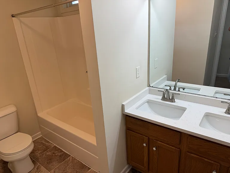Hall Full Bathroom