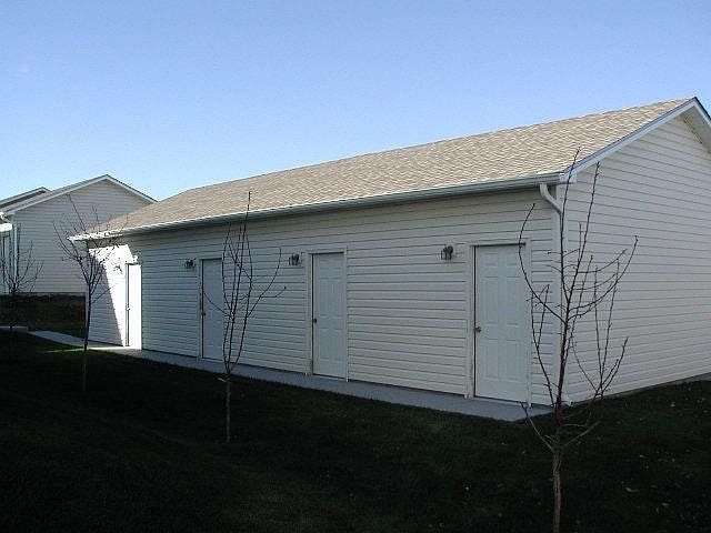 2nd image of 3312 Randy Rd