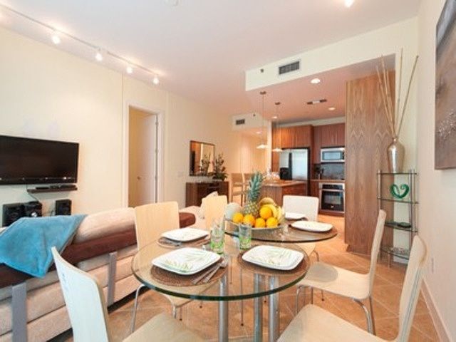 2nd image of 310A Padre Blvd