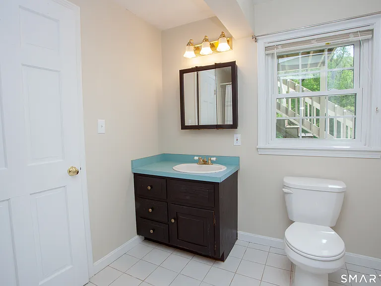 24 Old Mill Dr — Photo 32