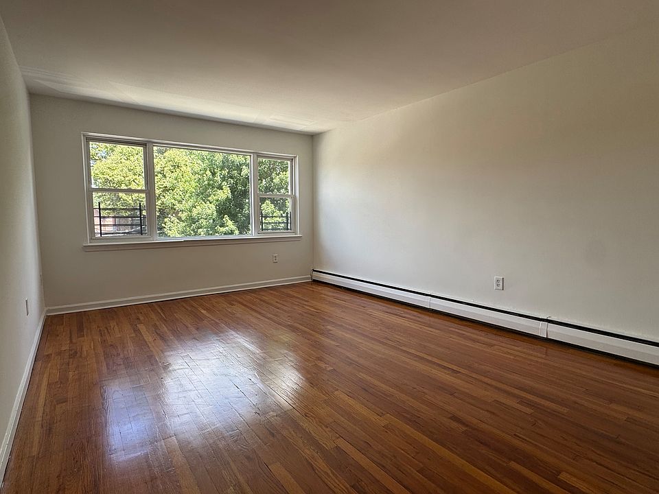 1st image of 1651 Haight Ave #2