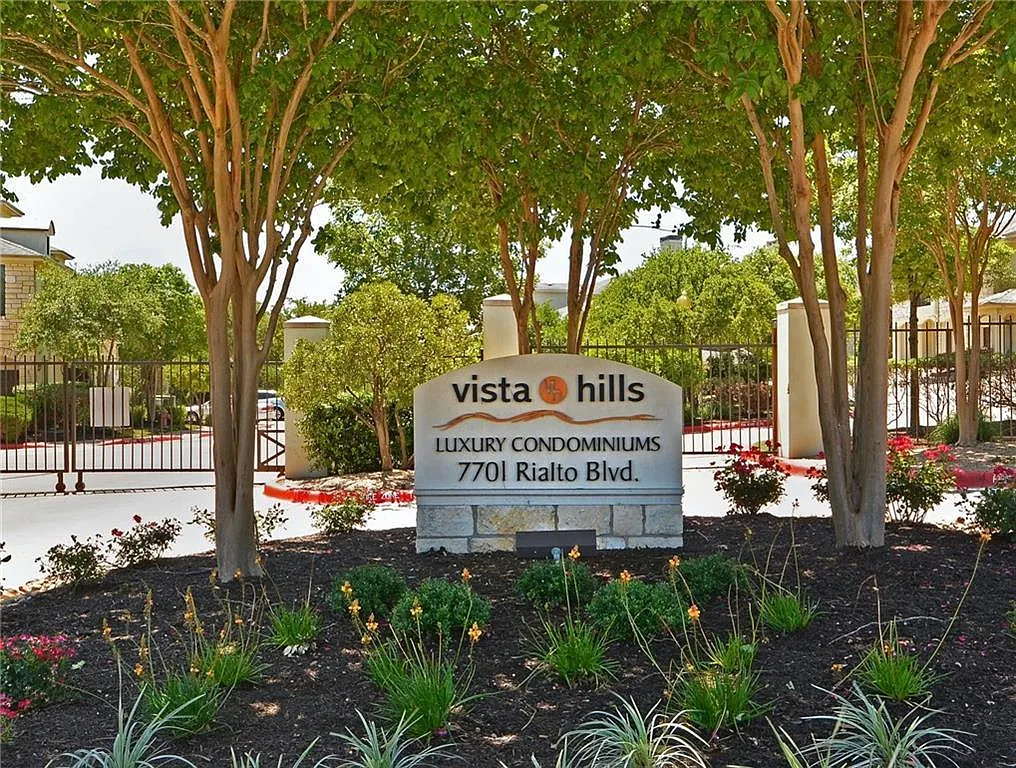 Building Photo - 7701 Rialto Blvd #822