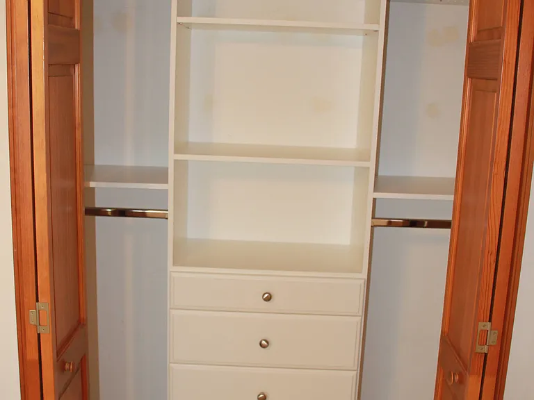 3125 Old Jamestown Rd — Photo 59